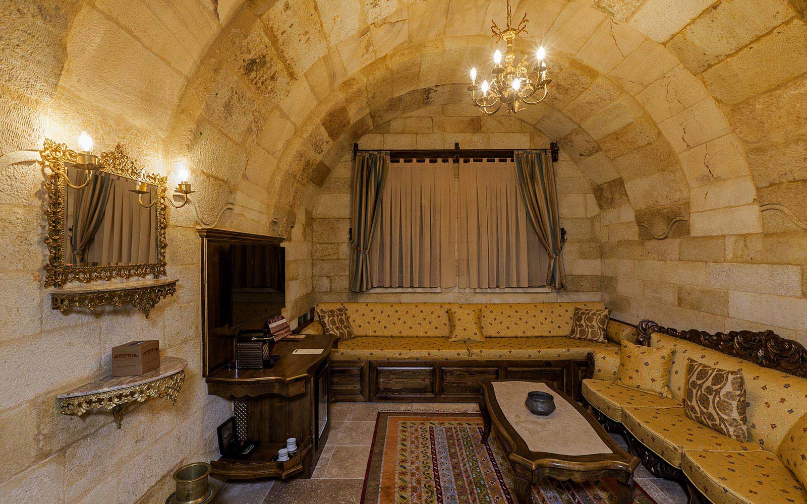 304 - Ahmet Yiğit Evi