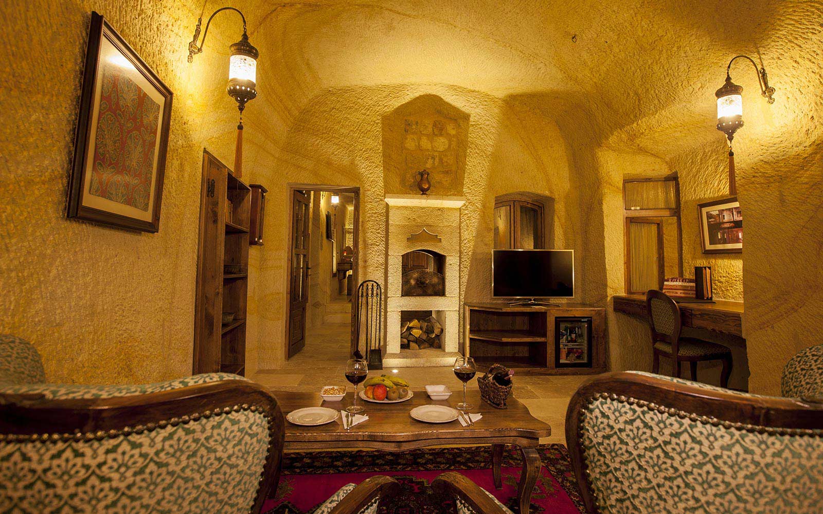 131 - Bekçi Aziz Evi