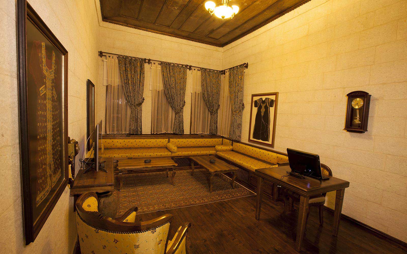 120 - Kuşçular Konağı