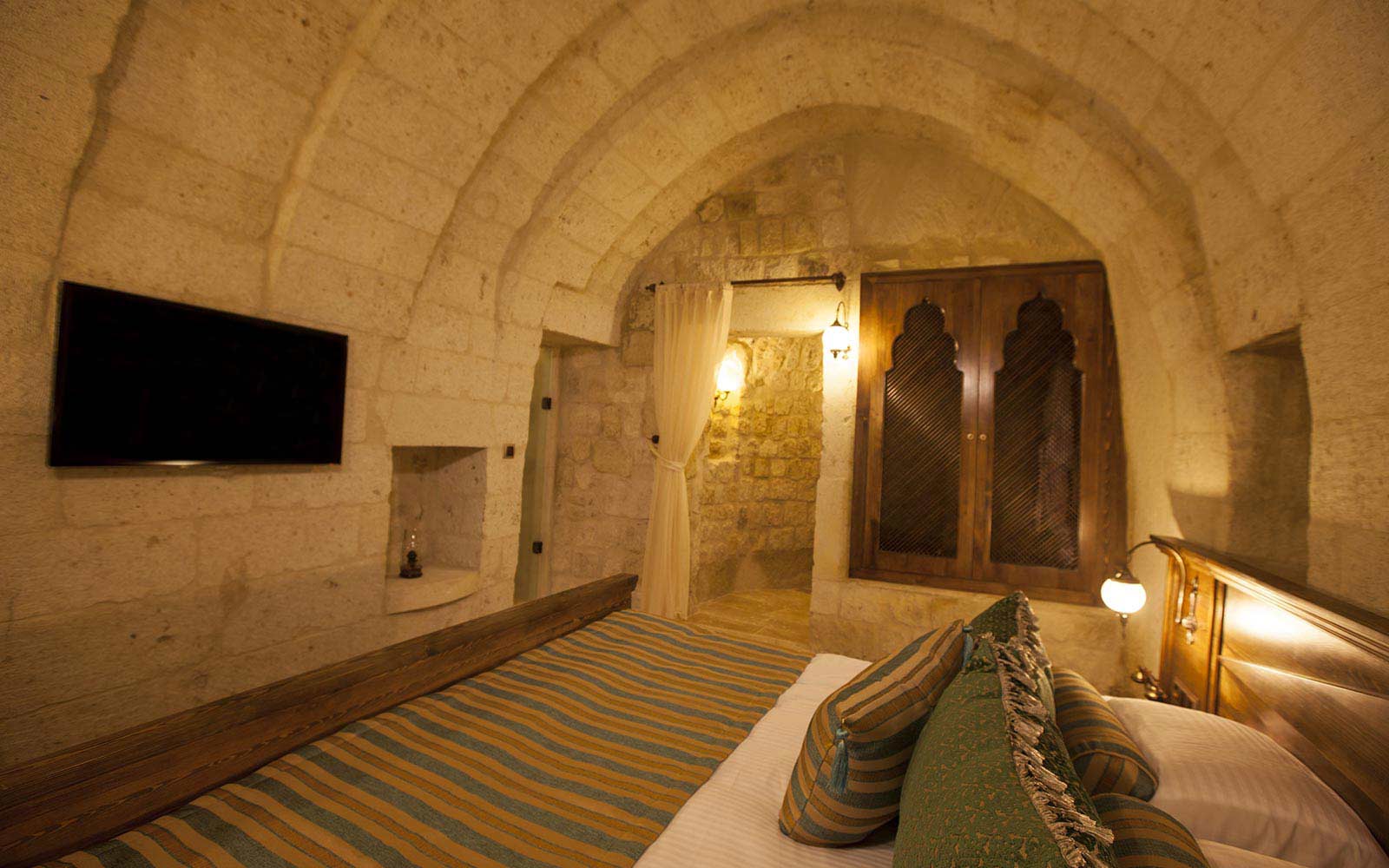 111 - Toker Evi